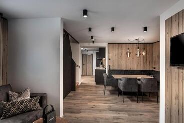 تختخواب و صبحانه Hager S Apartments