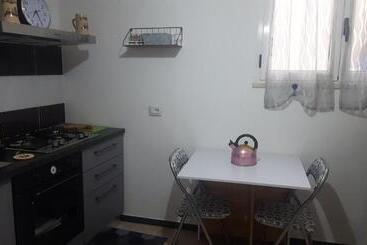 تختخواب و صبحانه Iggh Il Glicine Guest House