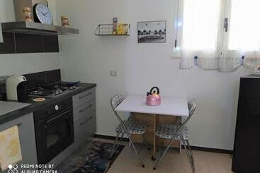 تختخواب و صبحانه Iggh Il Glicine Guest House