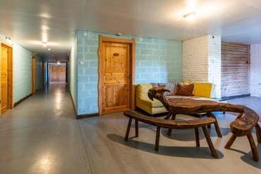 Oitme Hostel