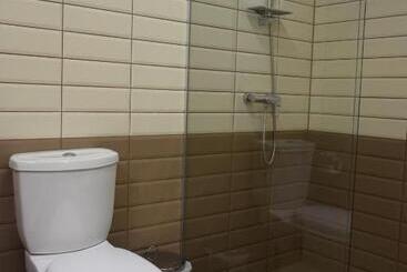 هتل Therma Camp And Pool In Therma Village   Free Parking & Free Beach