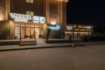 هتل Therma Camp And Pool In Therma Village   Free Parking & Free Beach