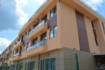 هتل Therma Camp And Pool In Therma Village   Free Parking & Free Beach