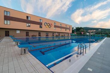 هتل Therma Camp And Pool In Therma Village   Free Parking & Free Beach