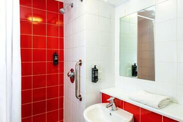 Go2 Hotels Burton Upon Trent Central