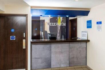 Go2 Hotels Burton Upon Trent Central