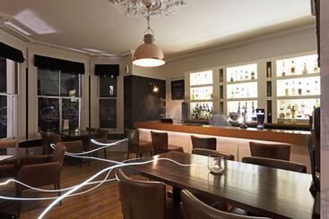 Andover House Hotel & Restaurant   Adults Only