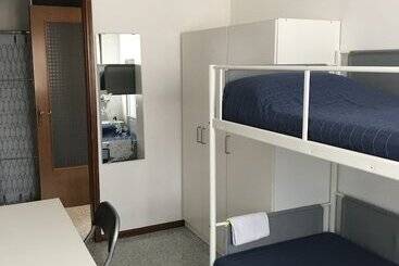 هتل B&b Da Leo