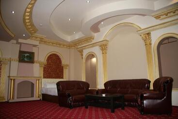 هتل Borjomi Palace Health & Spa Center