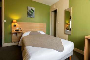Brit Hotel Terminus