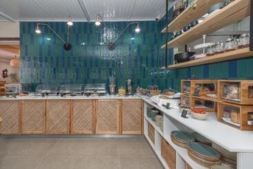 هتل Creta Vitalis