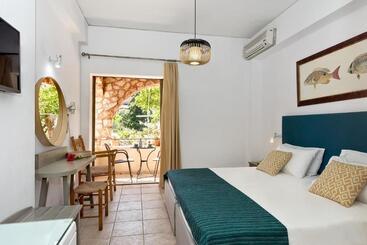 هتل Creta Vitalis