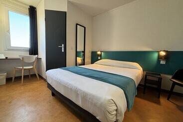 ホテル Face West Le Pontet