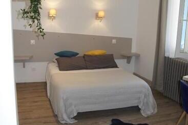 هتل Hôtel Alphée