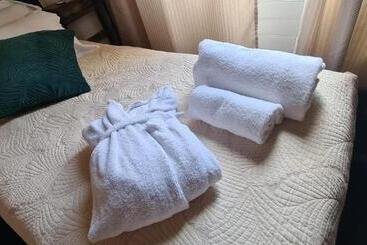 هتل Hôtel Les 4 éléments