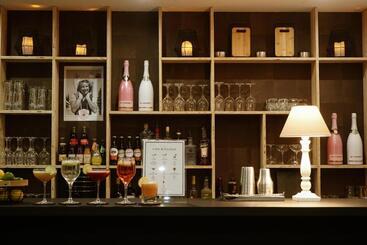 هتل Hôtel Mont Thabor Serre Chevalier