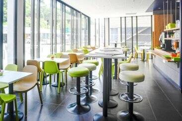 هتل Ibis Budget Gare De Poitiers