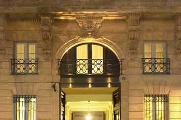 هتل L Apparthôtel Particulier Bordeaux