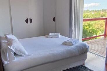 هتل Villa Choriekin Lafitenia Resort