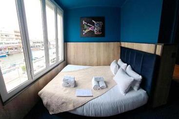 هتل Hôtel Les 4 éléments