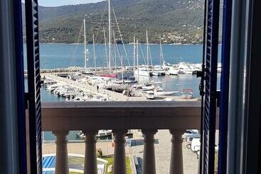 هتل Restaurant Le Bellevue