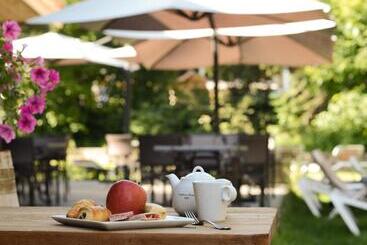 هتل & Restaurant Les Escondus