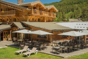 هتل & Restaurant Les Escondus