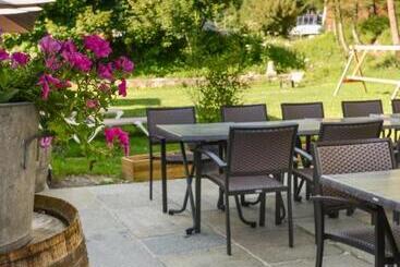 هتل & Restaurant Les Escondus