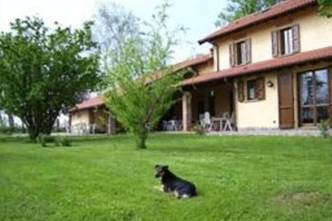 هتل Agri Village Pavia