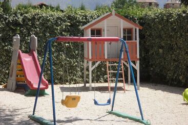 هتل Agriturismo La Meridiana