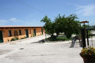 هتل Agriturismo Pesolillo
