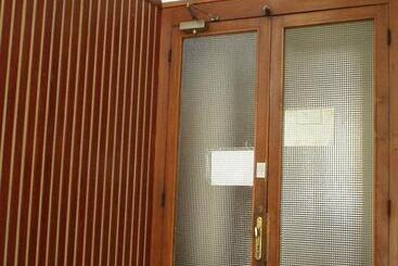 هتل Albergo Cavour Self Checkin