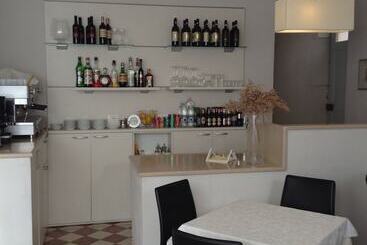 هتل Albergo Giugni