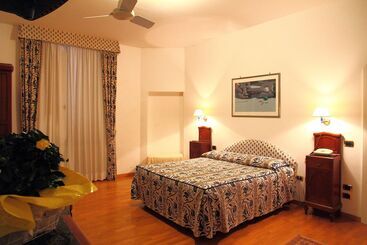 هتل Albergo Italia