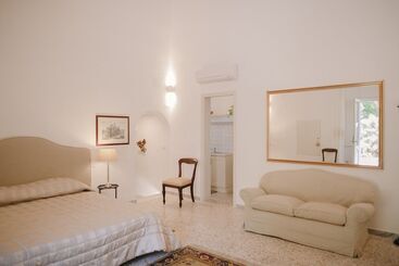 هتل Antica Villa La Viola