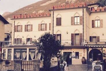 هتل E Ristorante Cassone