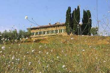 فندق Fattoria Nuova Pievanella