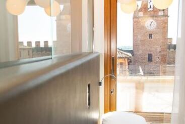 هتل La Loggia Historic Resort