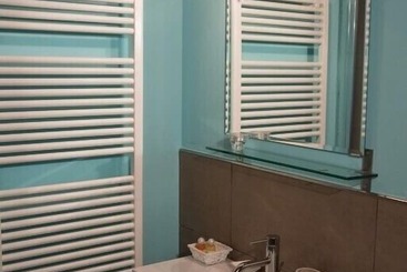 هتل B&b La Maison D Amelie Camere E Appartamenti