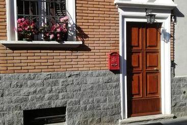 هتل B&b La Villetta