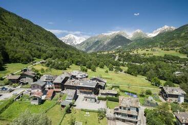 هتل Residence Le Petit Coeur