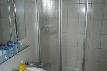 هتل Leise Garni Willingen