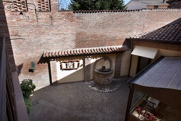 هتل Luna Residence