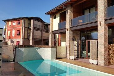 هتل Luna Residence