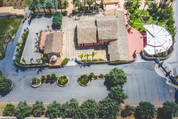 هتل Nuovo Castello Crisilio
