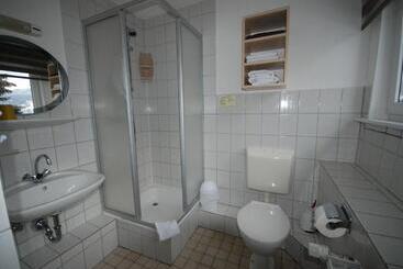 هتل Pension Haus Am Hirschsprung