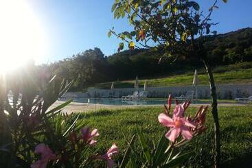 هتل Residence Corte Del Bosco