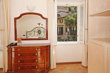 هتل Residence La Limonera