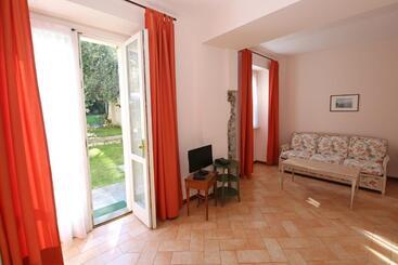 هتل Residence La Limonera