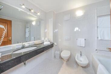 هتل Residence Villa Gran Baita